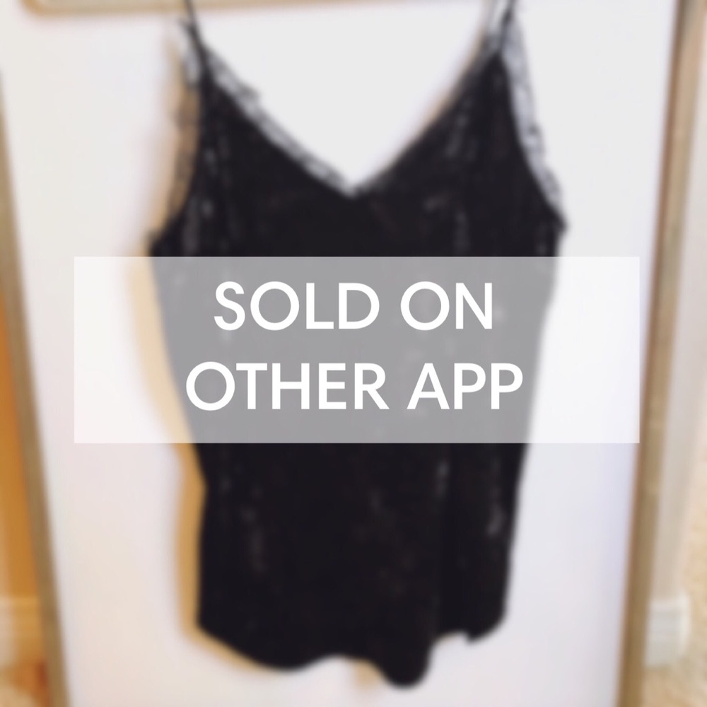 Black felt/lace flowy top